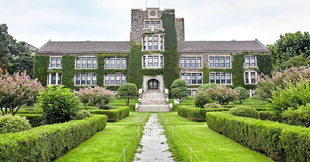 Trường Đại học Yonsei - ngôi trường danh tiếng bậc nhất Hàn Quốc. 