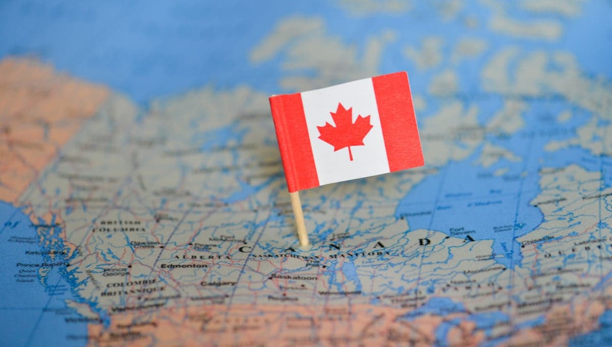 Canada là quốc gia có diện tích lớn thứ 2 thế giới.