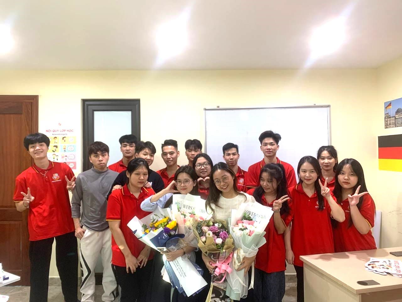 Các lớp chúc mừng cô giáo nhân ngày Nhà giáo Việt Nam 20/11