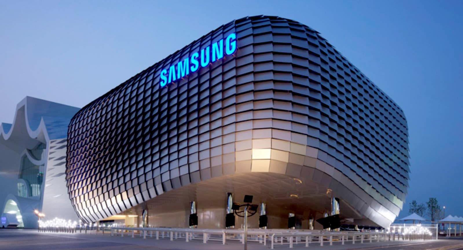 Hàn Quốc nổi tiếng với các tập đoàn công nghệ danh tiếng như LG, Samsung, và Daewoo