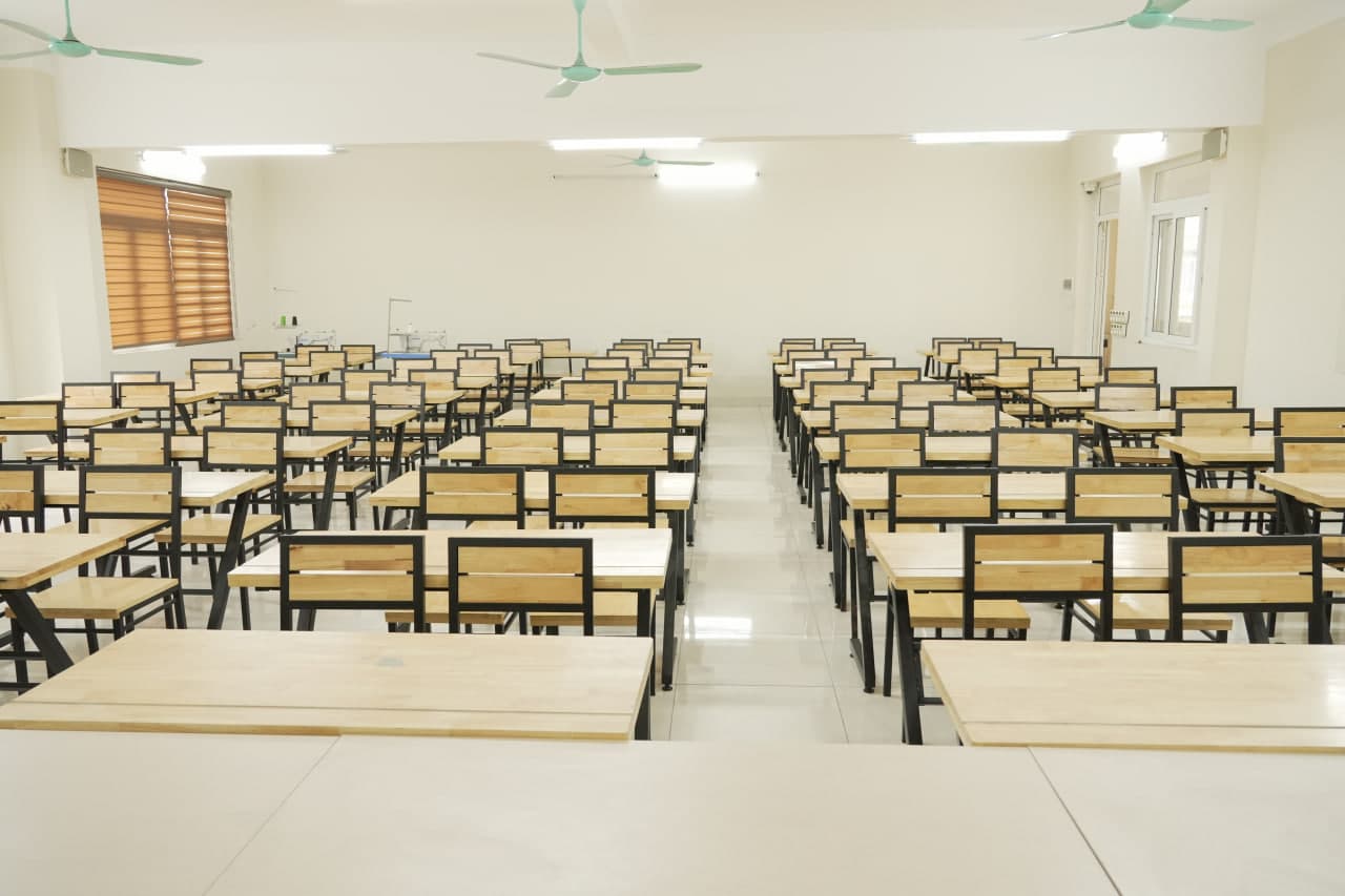 Cơ sở vật chất là yếu tố quan trọng khác cần được đánh giá khi chọn trung tâm tư vấn và đào tạo về chương trình du học Hàn Quốc.  