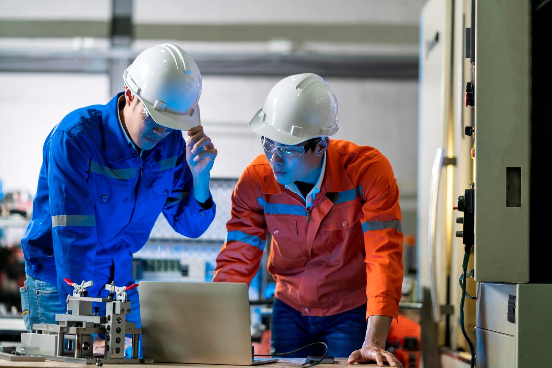 Sau khi tốt nghiệp, sinh viên có thể làm việc tại các doanh nghiệp, công ty tại Đức và nhiều quốc gia khác trên thế giới