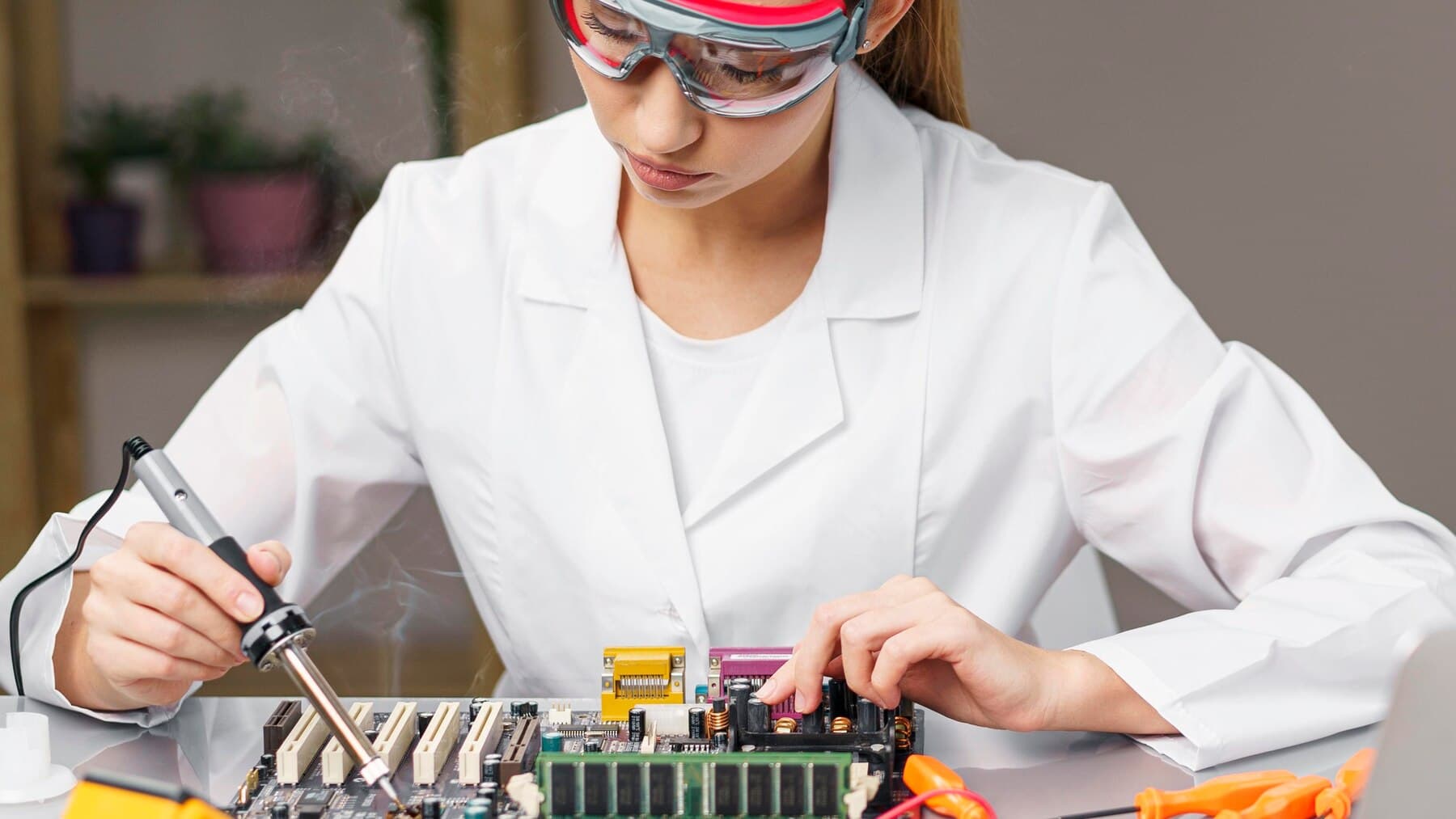 Để đáp ứng nhu cầu nguồn lao động, Đức tăng cường các chính sách thu hút nhân lực từ chương trình du học nghề ngành điện tử.