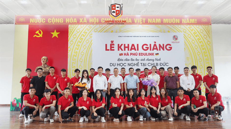 Chọn Du học nghề Đức cùng Hà Phú Edulink - Chọn cơ hội mới cho tương lai phát triển mới.