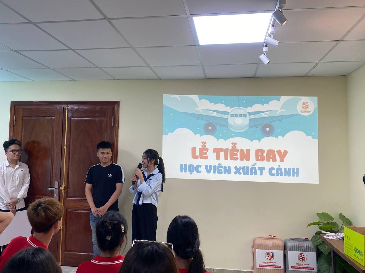 Ngày 25 tháng 8 Hà Phú Edulink tổ chức lễ tiễn bay cho hai học viên đặc biệt: Trần Đức Dũng và Trần Phương Linh. 