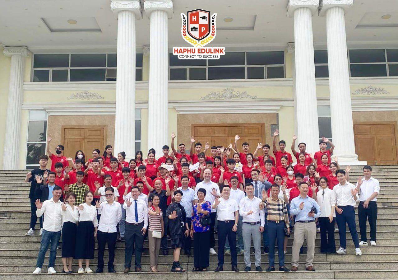 Hà Phú Edulink là người bạn đồng hành đáng tin cậy trên hành trình chinh phục ước mơ du học nghề Đức của các bạn trẻ