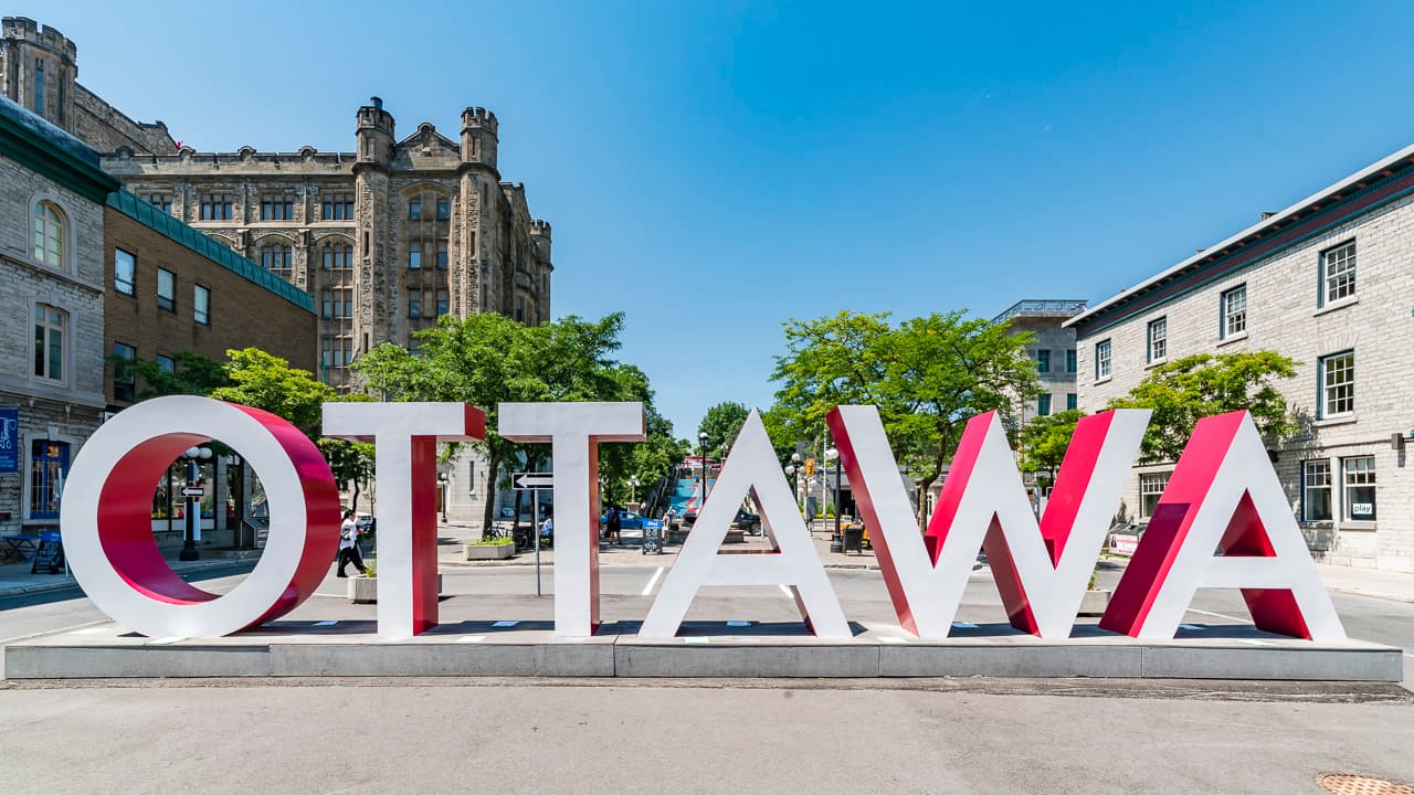 Thủ đô của Canada là Ottawa.